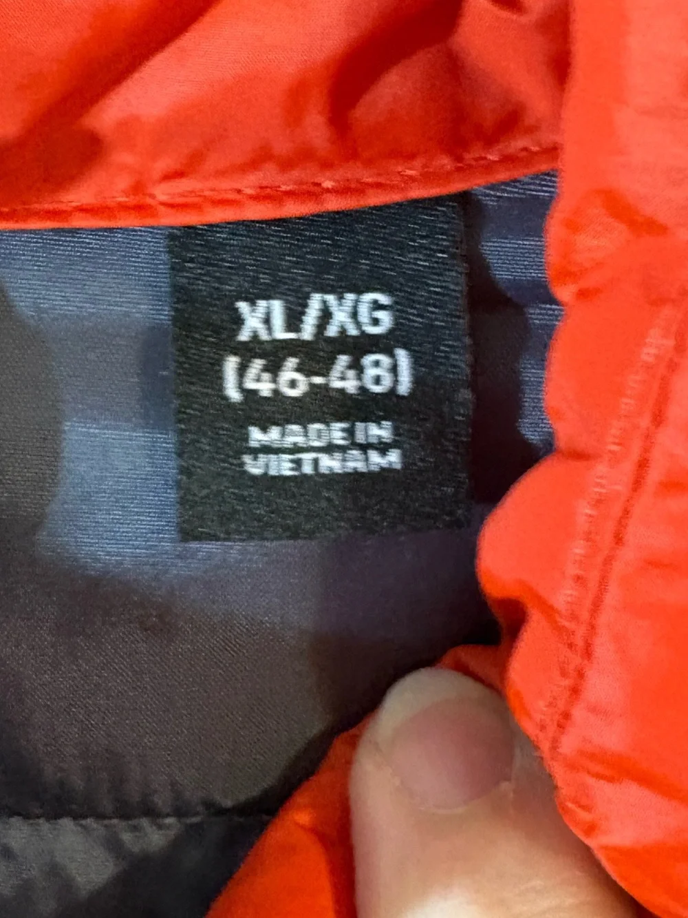 Swiss Tech puffer vest Mens XL orange lightweight water-resist snap pockets